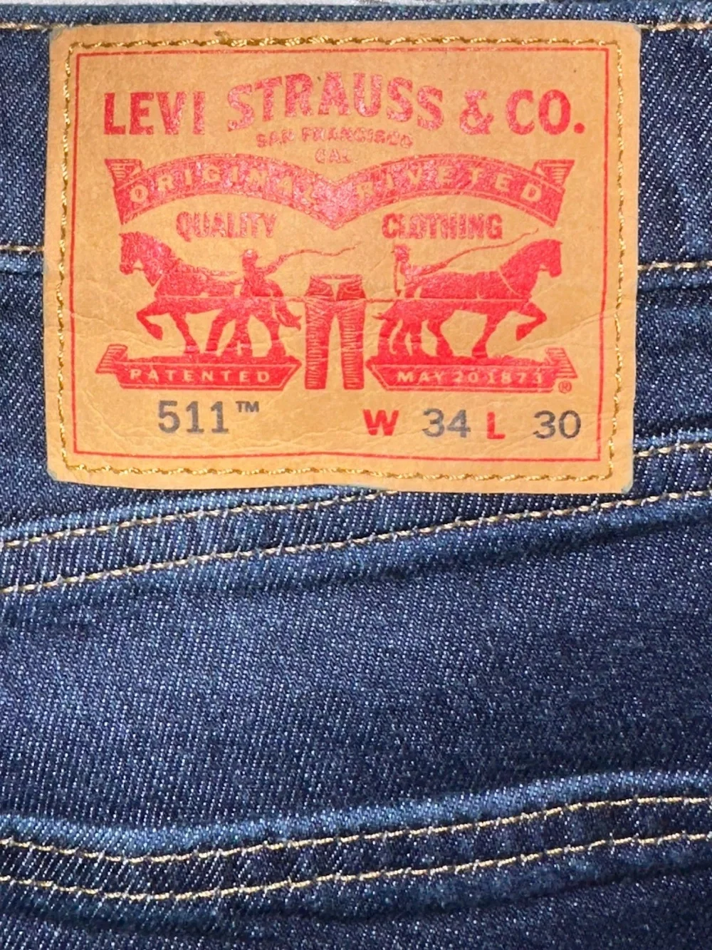 Levis classic straight